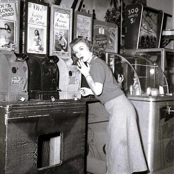 Picture for event TUUP/Tim Ralphs/Nell Phoenix/Sarah Liisa Wilkinson: Downright Rude!