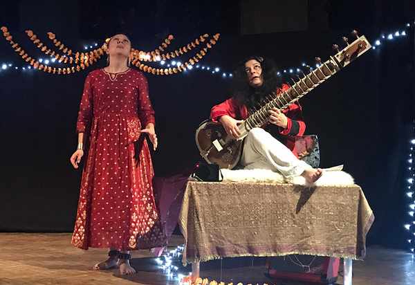 Picture for event EMILY HENNESSEY/SHEEMA MUKHERJEE: THE GIRL WHO DIDN'T DIE